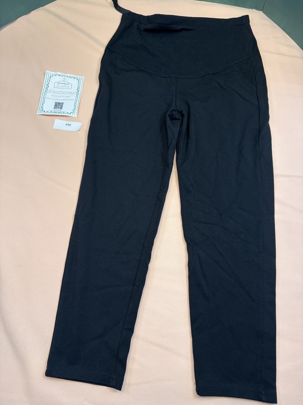 Alina Mae Black Maternity Pants with Adjustable Waist Size Small SKU #793